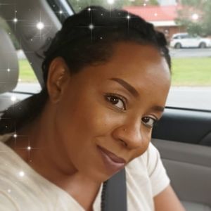 Meet your Posher, Lanetta